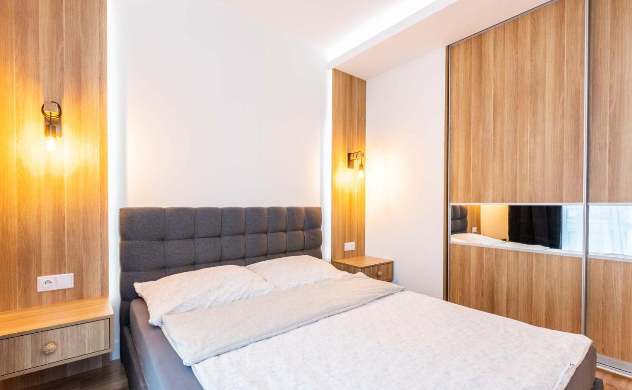 Galeria Rondo Wiatraczna Apartments วอร์ซอ ภายนอก รูปภาพ